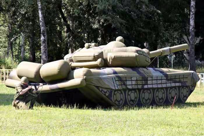围场大型充气坦克
